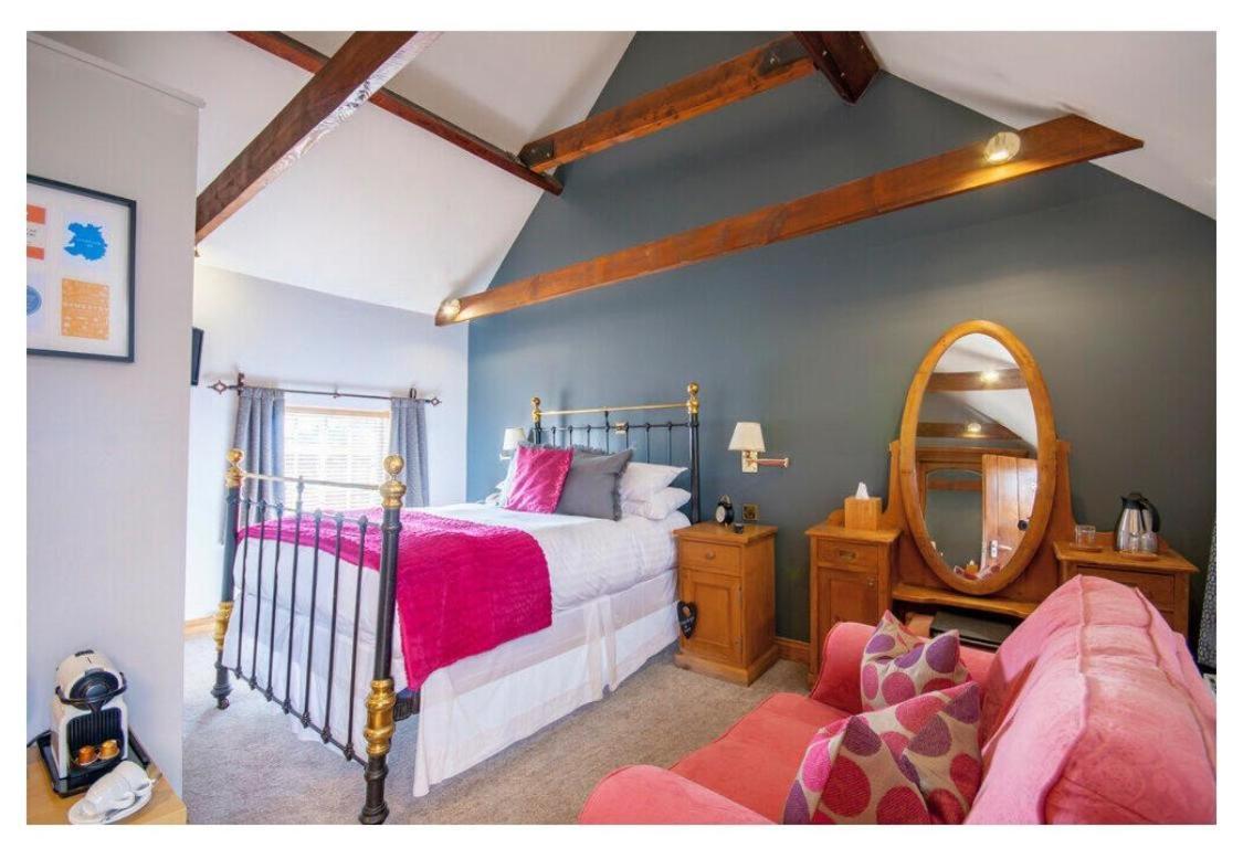 Sebastians Hotel Oswestry Luaran gambar